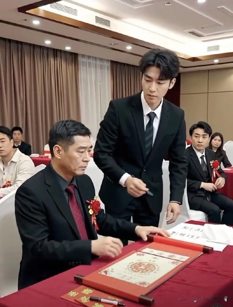 现在是人情薄如纸！前两天和邻居大爷聊天，元旦他孙子结婚，在酒店订了30桌，每桌