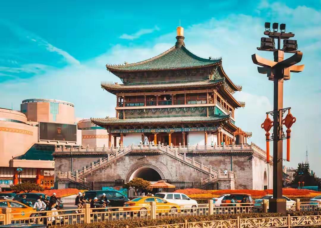 游了五天，该去的暑名景点都去了，那就钻进西安的肚子内再欣赏一番吧！！文化景点，