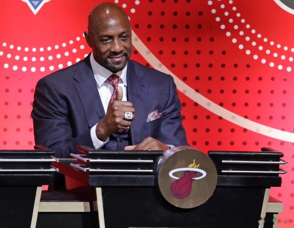 美媒：2026年的状元签为什么应该给热火？1.2008年之后，热火再没摆过烂；2