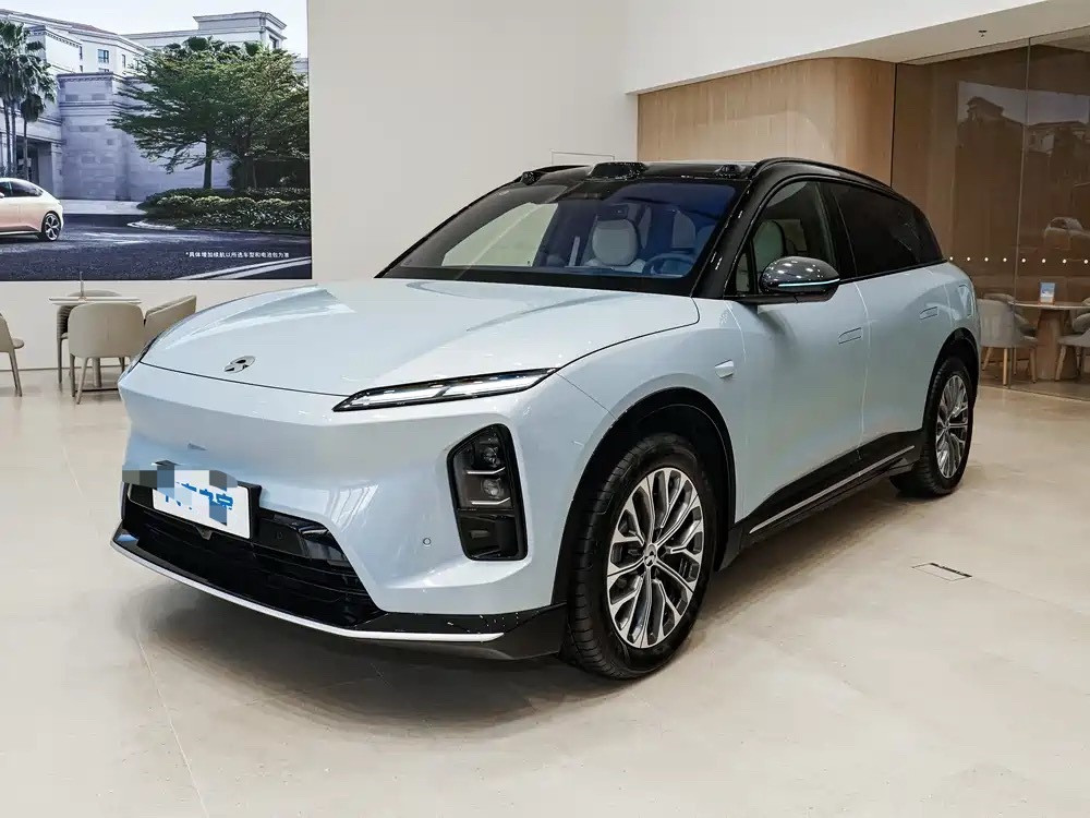 新款蔚来ES6作为蔚来走量主力中型豪华SUV，凭借换电体系、豪华座舱一直拥有稳定