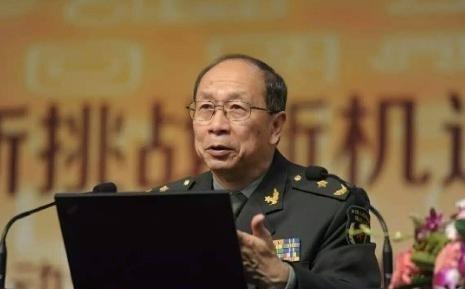 美国记者当面问金一南：“要是美国炸了中国价值2000亿的三峡大坝，中国会怎样？”