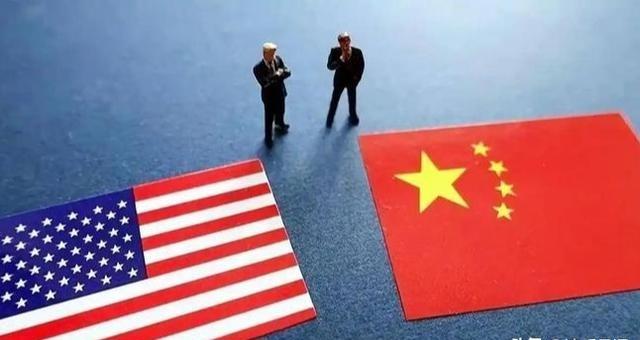 中美之间，已经没有回头路了。美国已经勒住中国经济的咽喉；而中国也正对着美国的高科