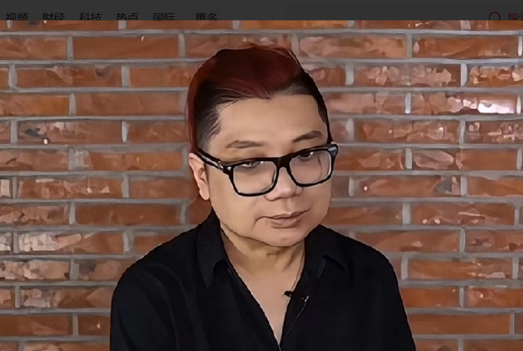 田海蓉不做程青松的时间证人，并指出程删除了“我在处理事情”这句话两人相约的时