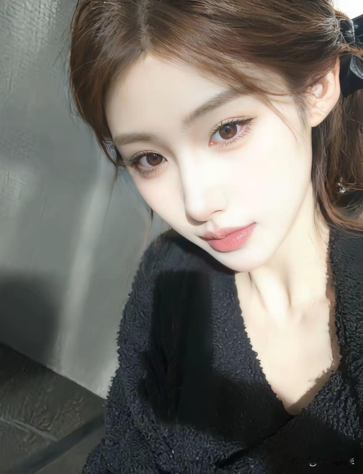 上班图个工资，下班就要图个清净。今天的砖烫手，但下班的风很温柔。