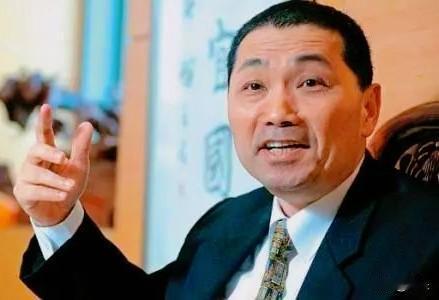 局势突变！新北选战迎来关键变量，侯友宜正式加大辅选力度，蓝营民代直言，这正是苏巧