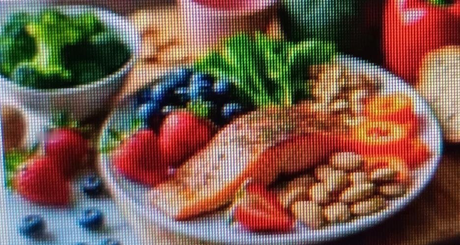 肌酐是肌肉代谢的产物，会通过肾脏排出体外，所以常被用来评估肾功能。要是肌酐高，