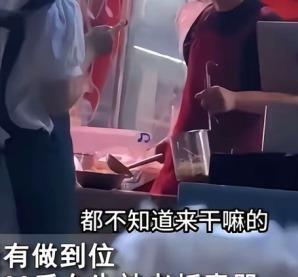 柳州这桩"两个00后被骂一句当场摘牌走人"的事刷屏后，我翻了一圈线索链，说实话—