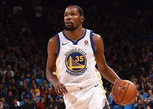 以我对杜兰特的了解，接下来他百分百不会出战G4了，并且一直到休赛期他都不会联系管