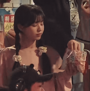 田曦薇护食田曦薇田曦薇护食！一沫真挚的情话​​​