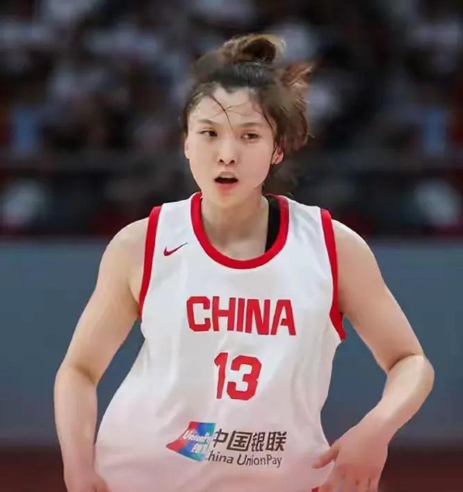 江山代有人才出，正在崛起的女篮五大骁将。女篮不缺李梦那样球员，真真缺的是像邵婷那