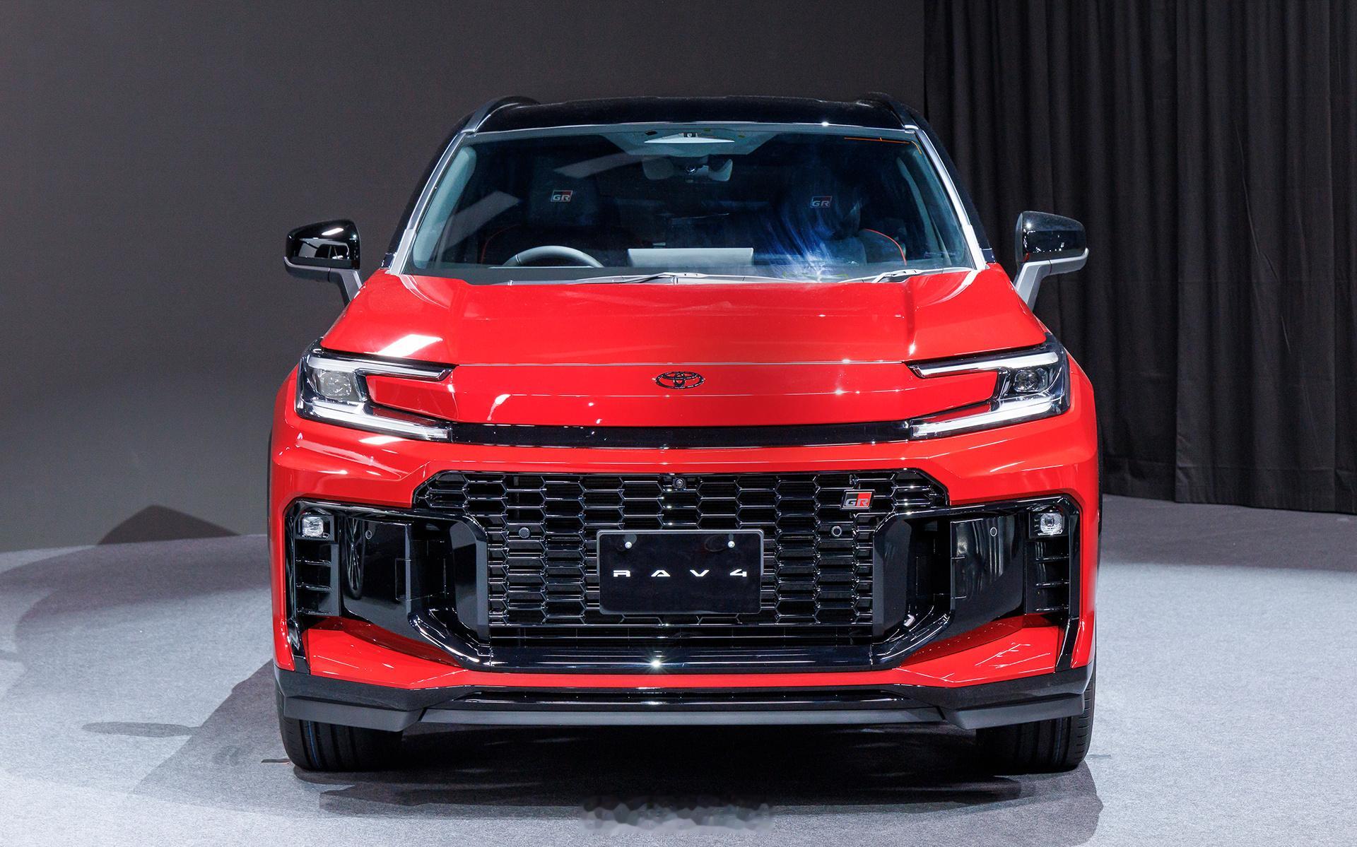 新RAV4GRSPORT版内外图解GRSPORT定位高性能和驾驶乐趣，车身