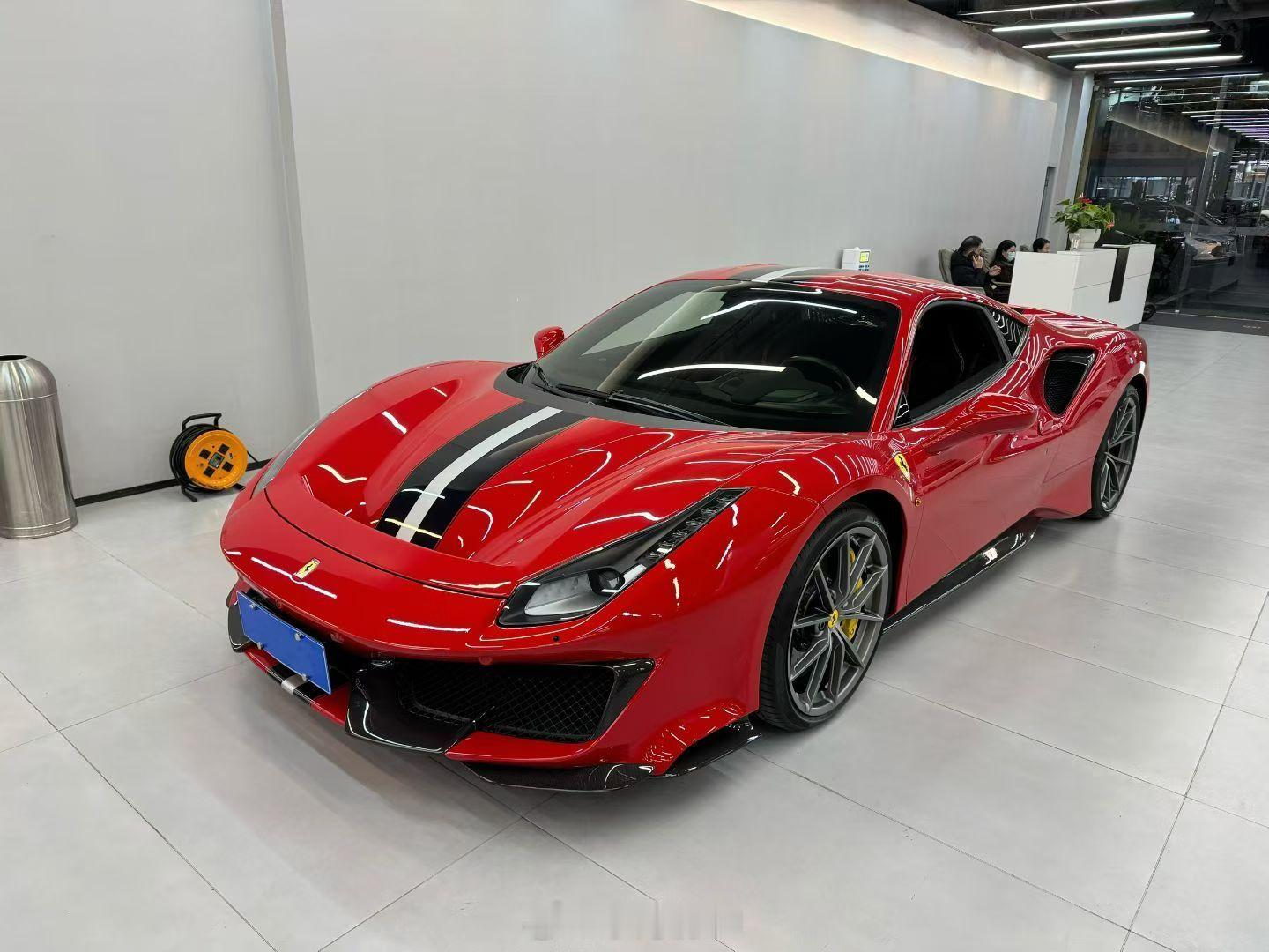 法拉利Pista19年7100KM极品车况💰