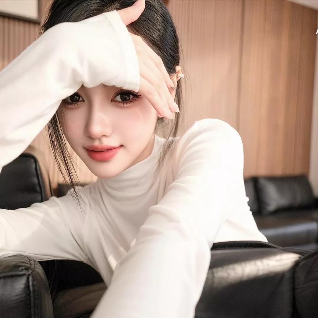 慵懒的午后，温柔的微笑秋日午后的温柔秋日第一份暖阳秋日小憩照温柔小憩夏日