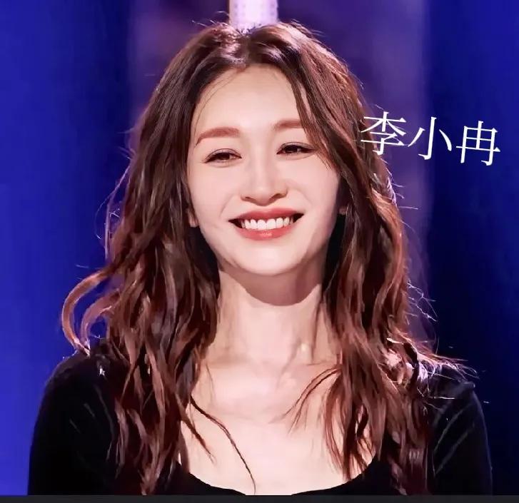 浪姐新鲜出炉排名。网友说:“萧蔷第一，李小冉第二名实至名归，共33位姐姐，代斯