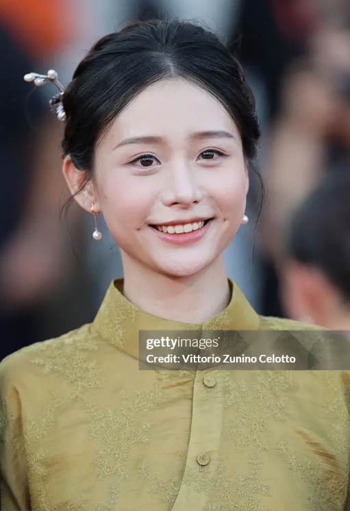 G社镜头下的淑柔真的好美啊~​​​