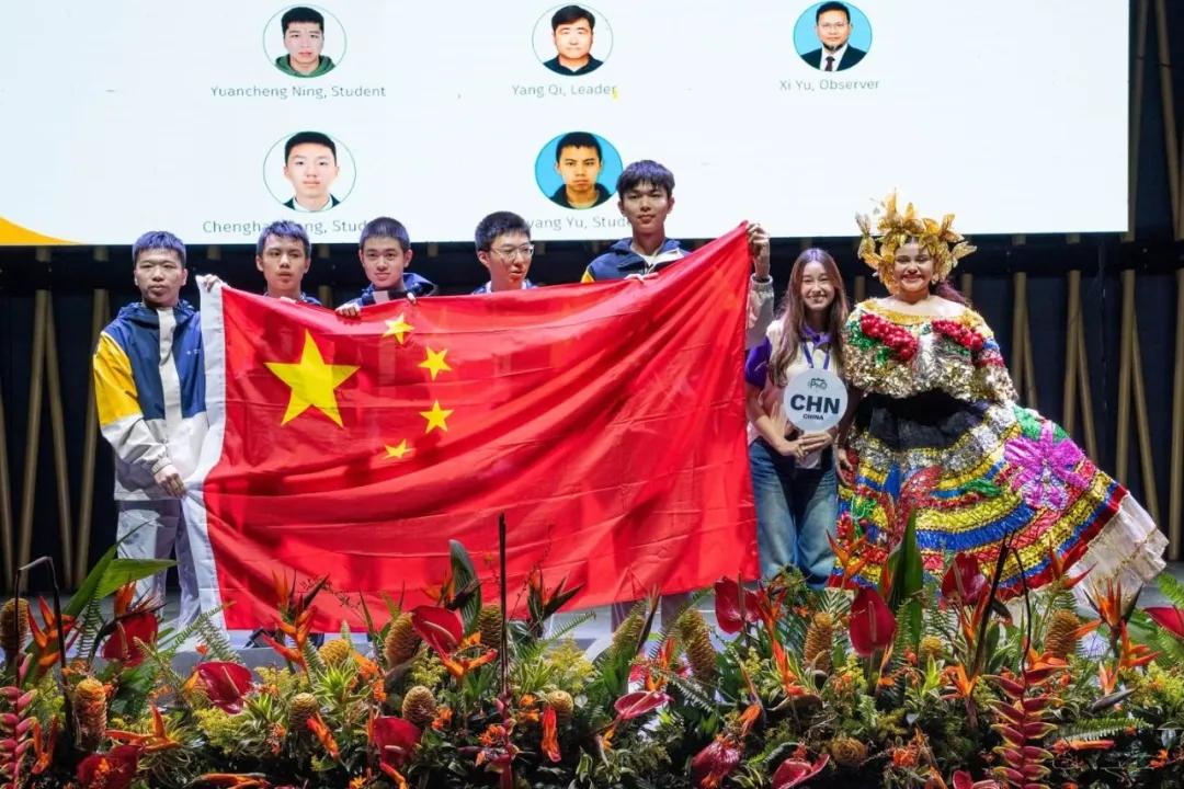 不低调了!今年的江西全面爆发，本次7月12日举办的国际物理竞赛，江西的余晨洋和另