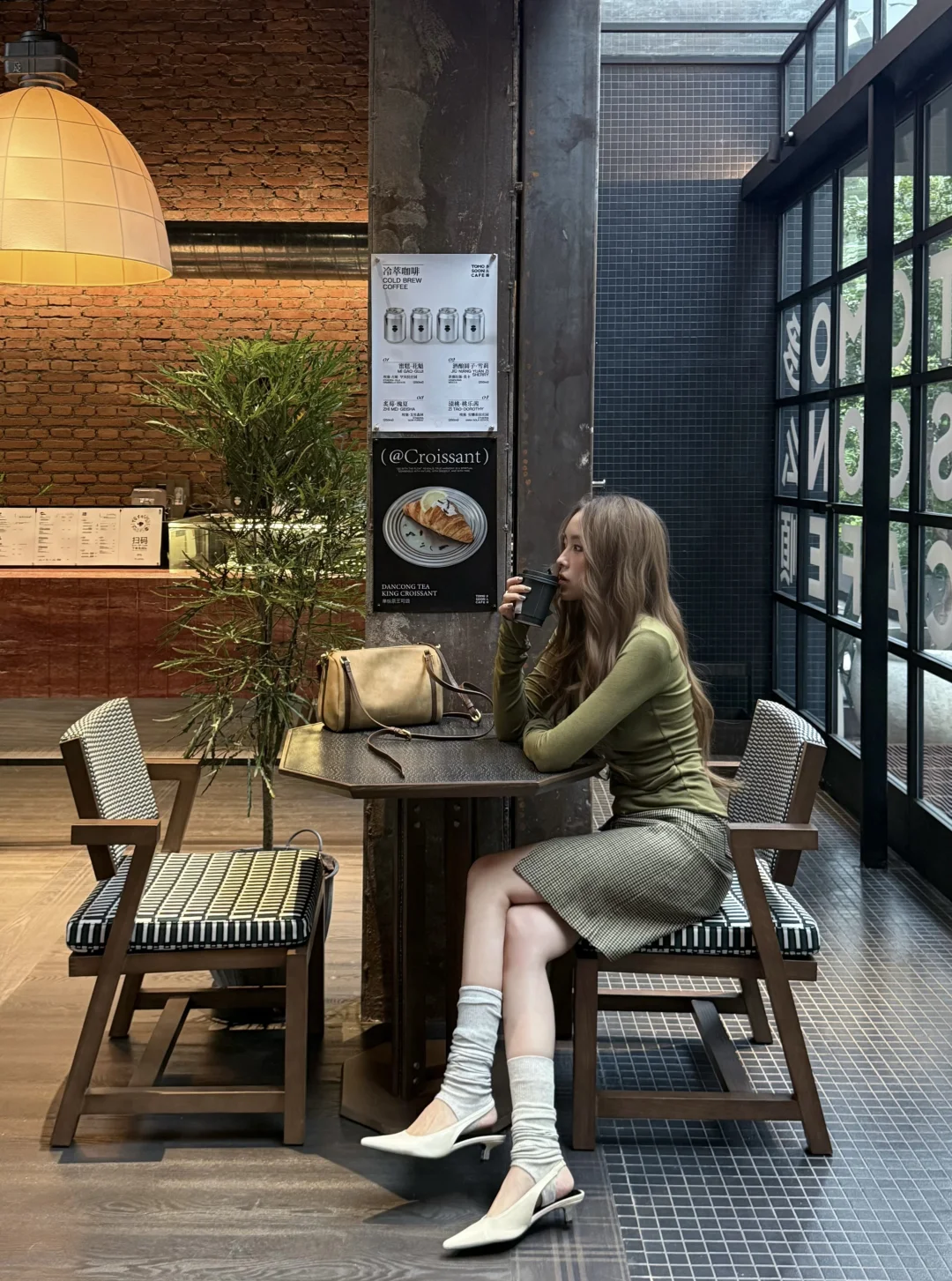 当一天韩女🖤 咖啡店拍照