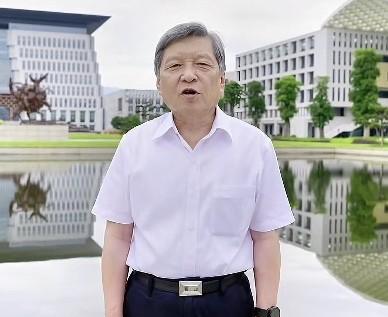 福耀科技大学王校长，近日接受采访时说的一段话，值得家长们反思，特别是有孩子