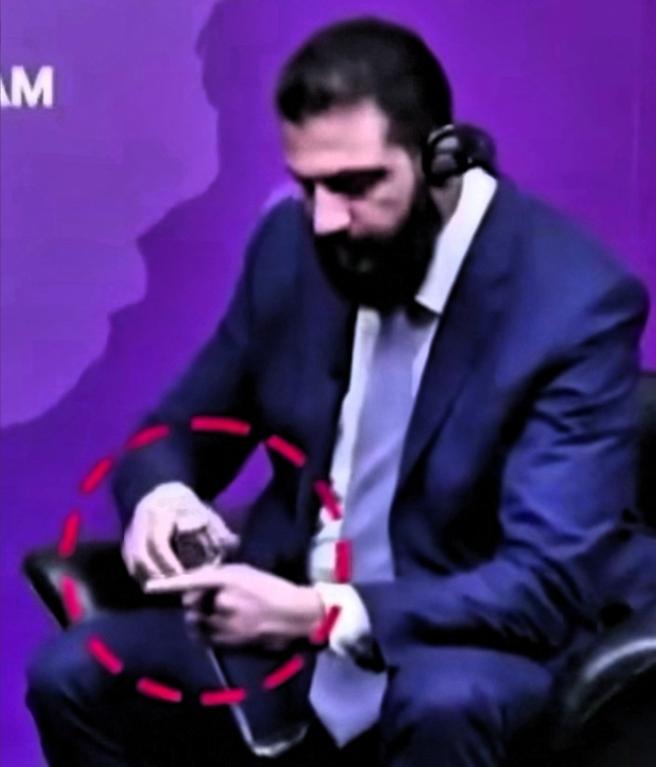 朱尼拉还是对中国了解太少了。 2026年4月1日，叙利亚临时总统朱尼拉在英国