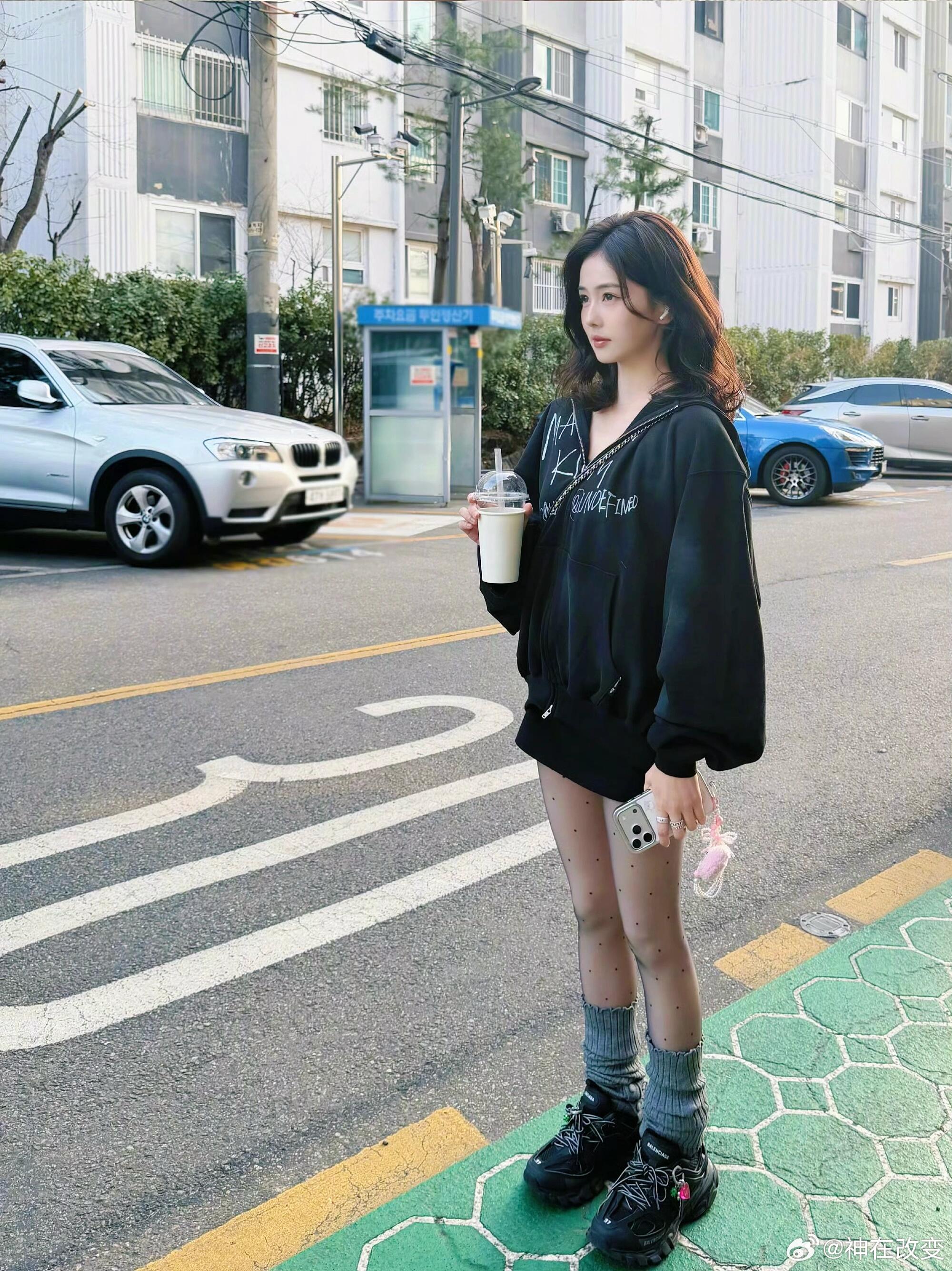 白鹿白鹿微博新图及时发送中…….白鹿｜