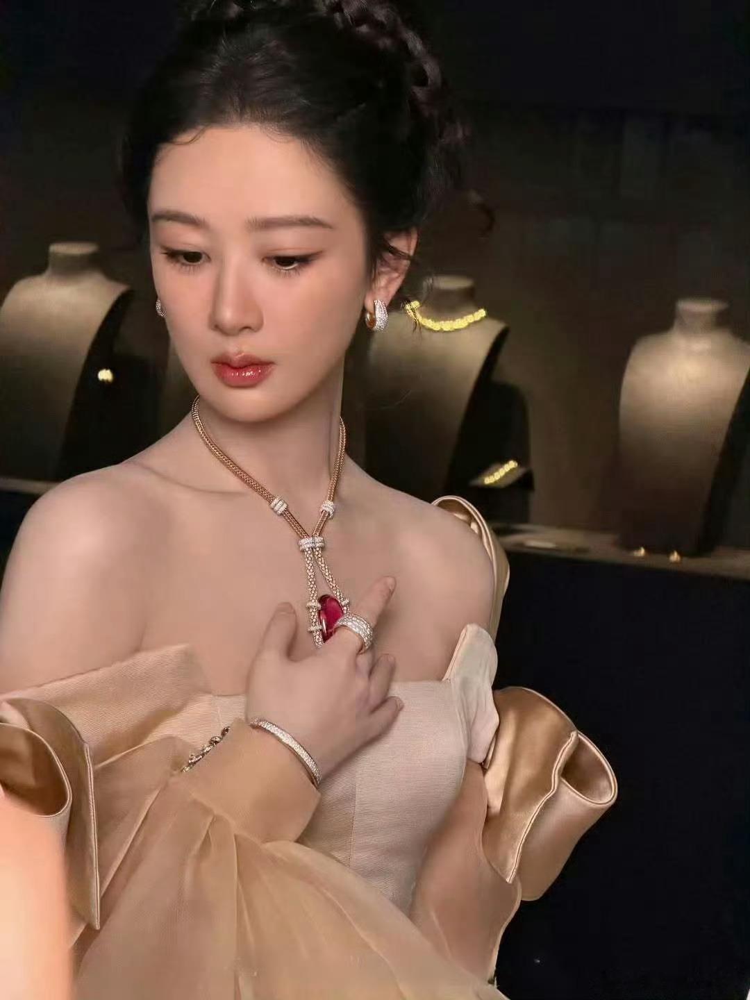 杨紫这次这个妆容好适合杨紫妆造水平