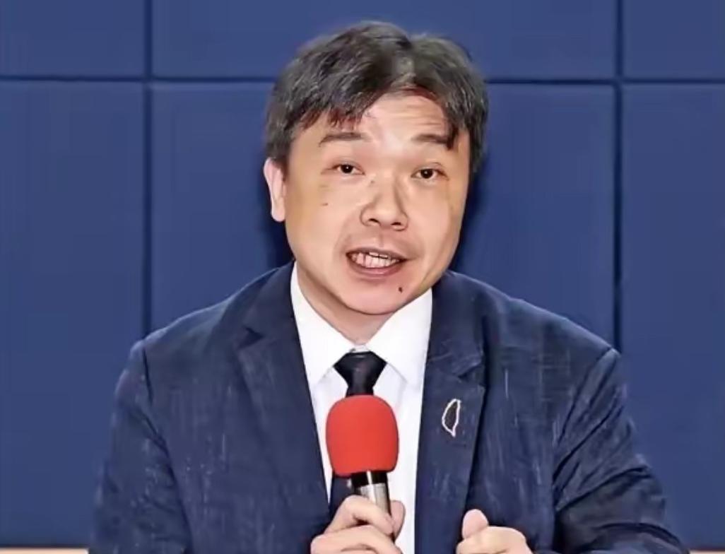台“陆委会副主委”沈有忠发表声明。6月6日，沈有忠出来表态，说日本和菲律宾搞