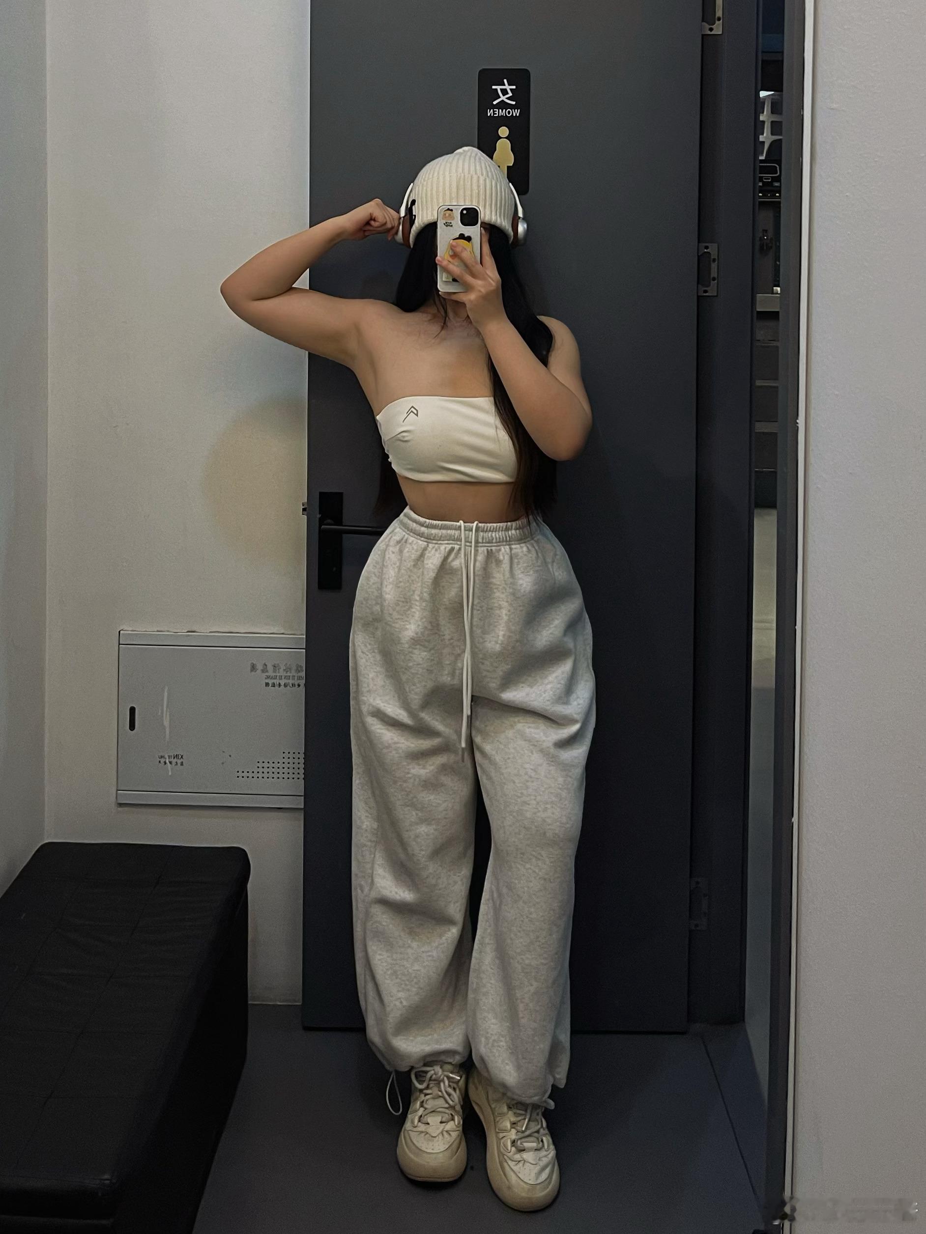 左右两边肉眼可见的差距