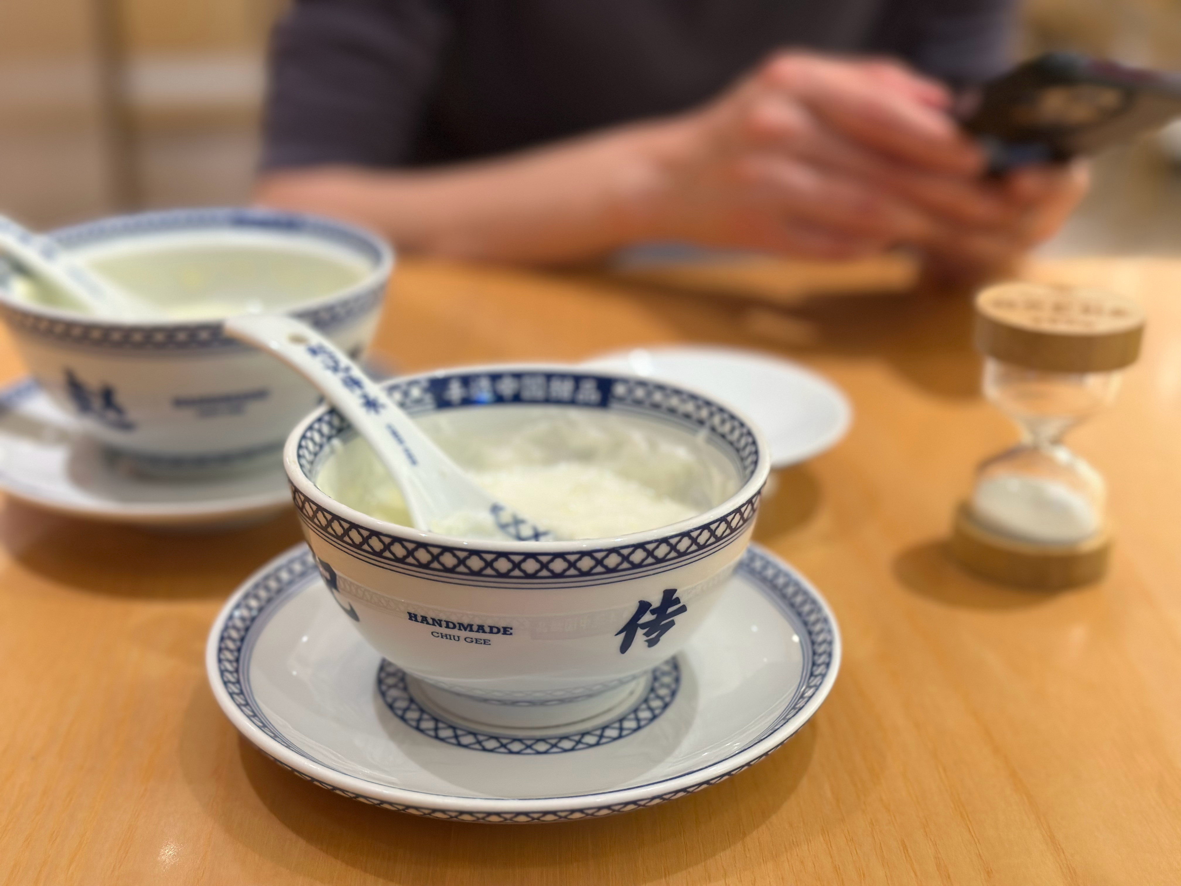 平安到深圳，喝个奶。