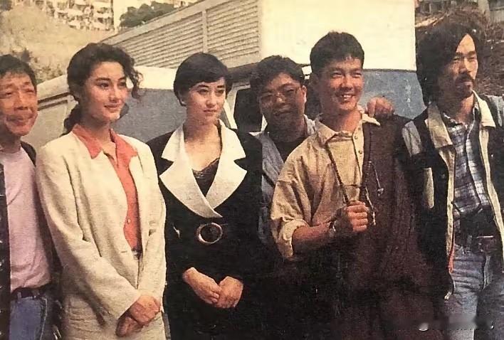老照片里的港风回忆。