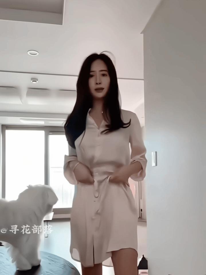 给大家看一下顶级韩国少妇！​​​