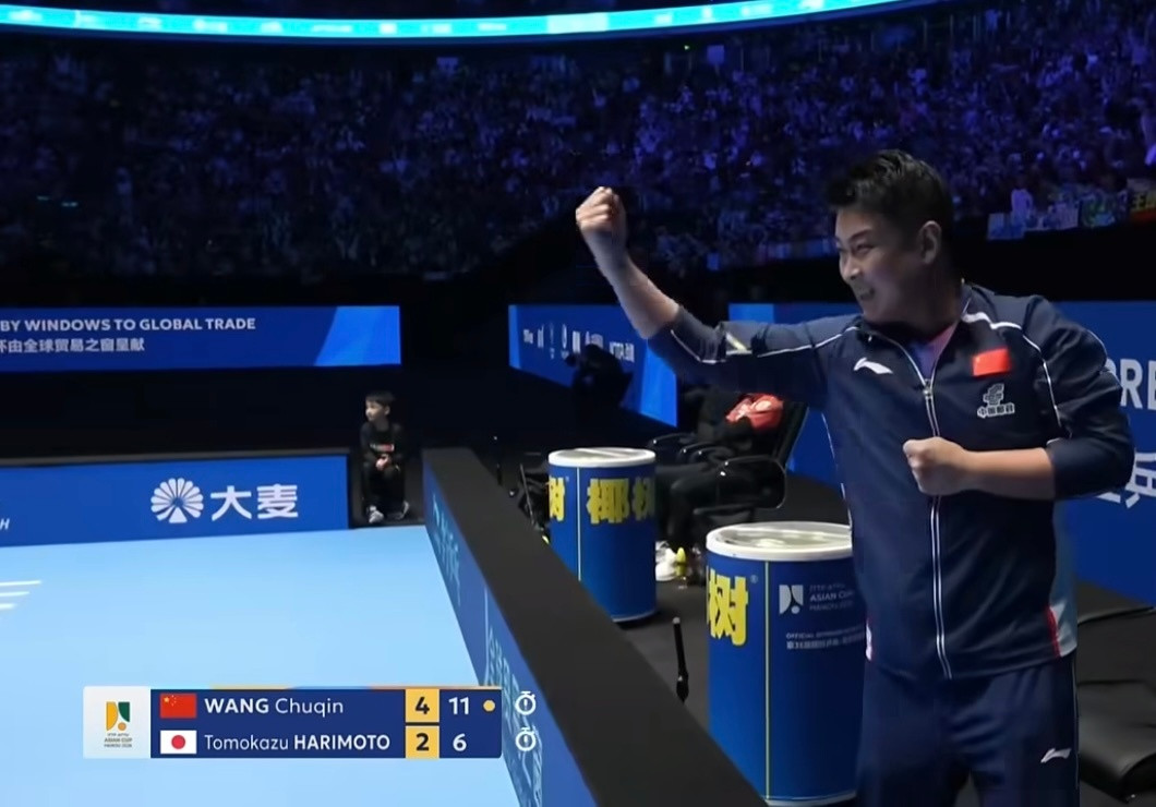 王楚钦vs张本智和大头牛批很争气，不过以后有张本智和的镜头恳请打码，这货不配出现