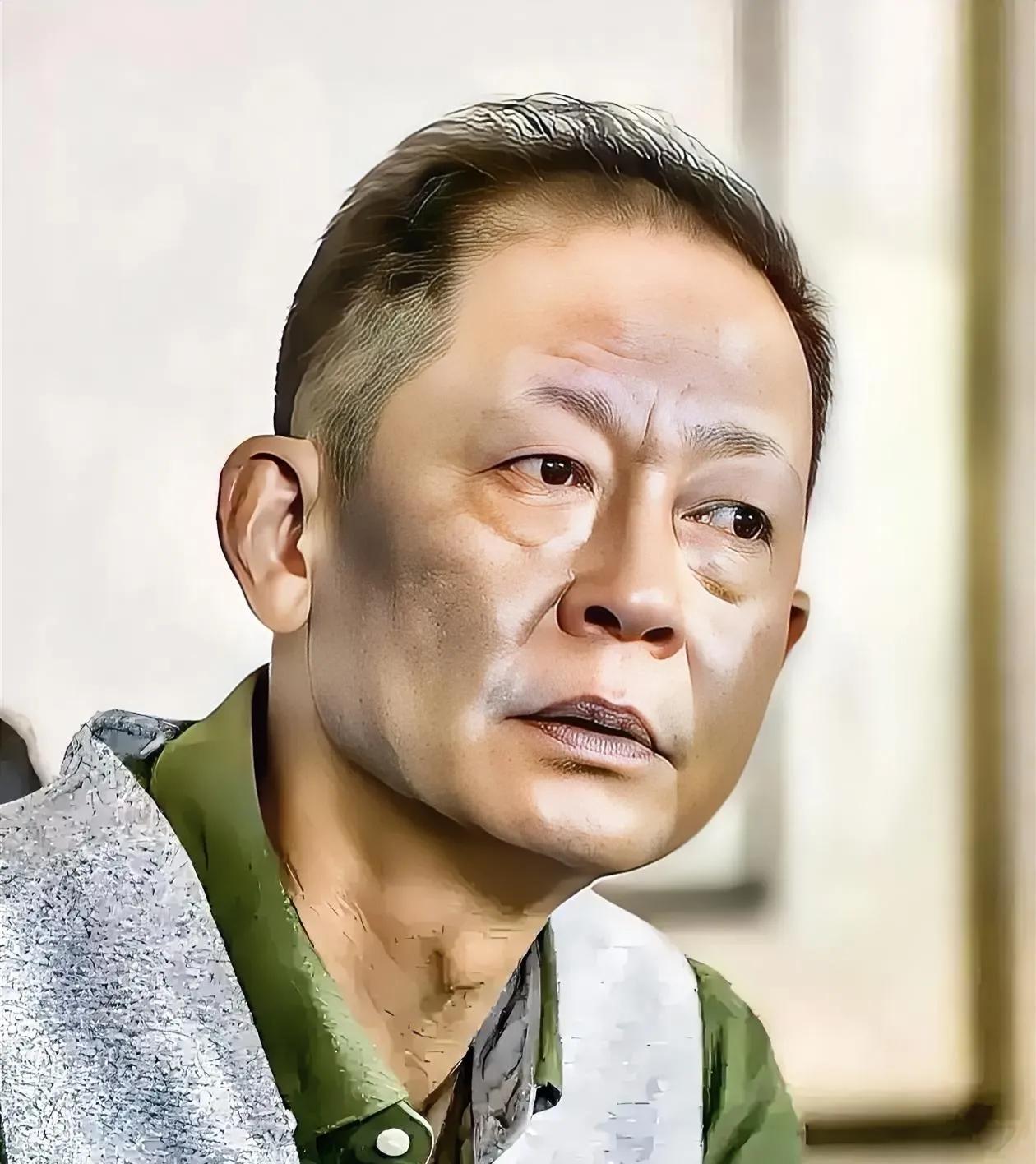 王志文有句经典台词：“世界上有两套规则：一套在明，一套在暗。明的那套是给螺丝钉看