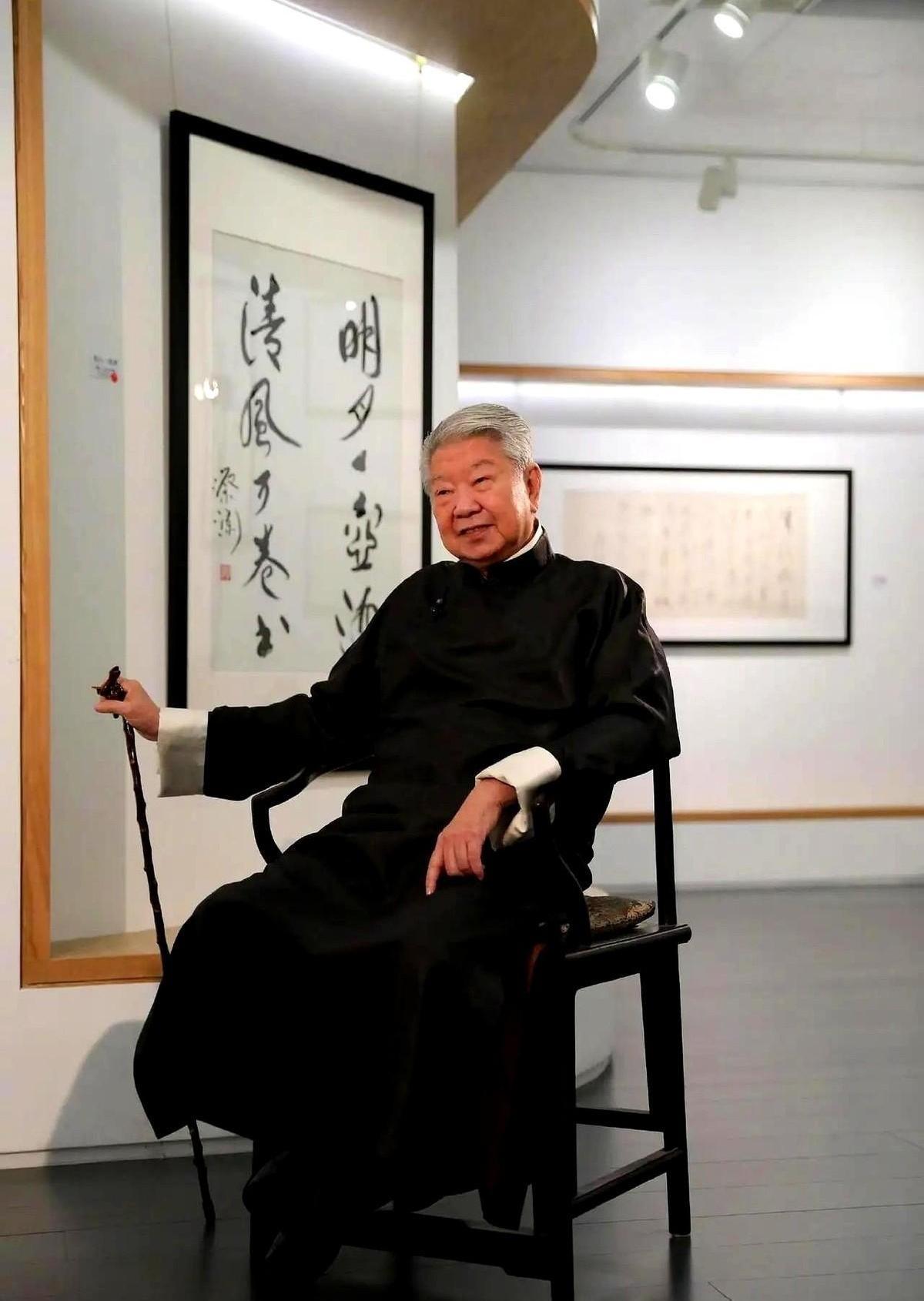 蔡澜有句话，我最近才算咂摸出点味儿来。他说，你把人都当好人，等于把自己放在案板