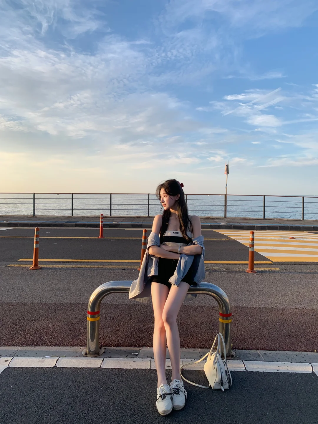 意外发现济州岛的一条街 太美了 沿着海边巨好拍