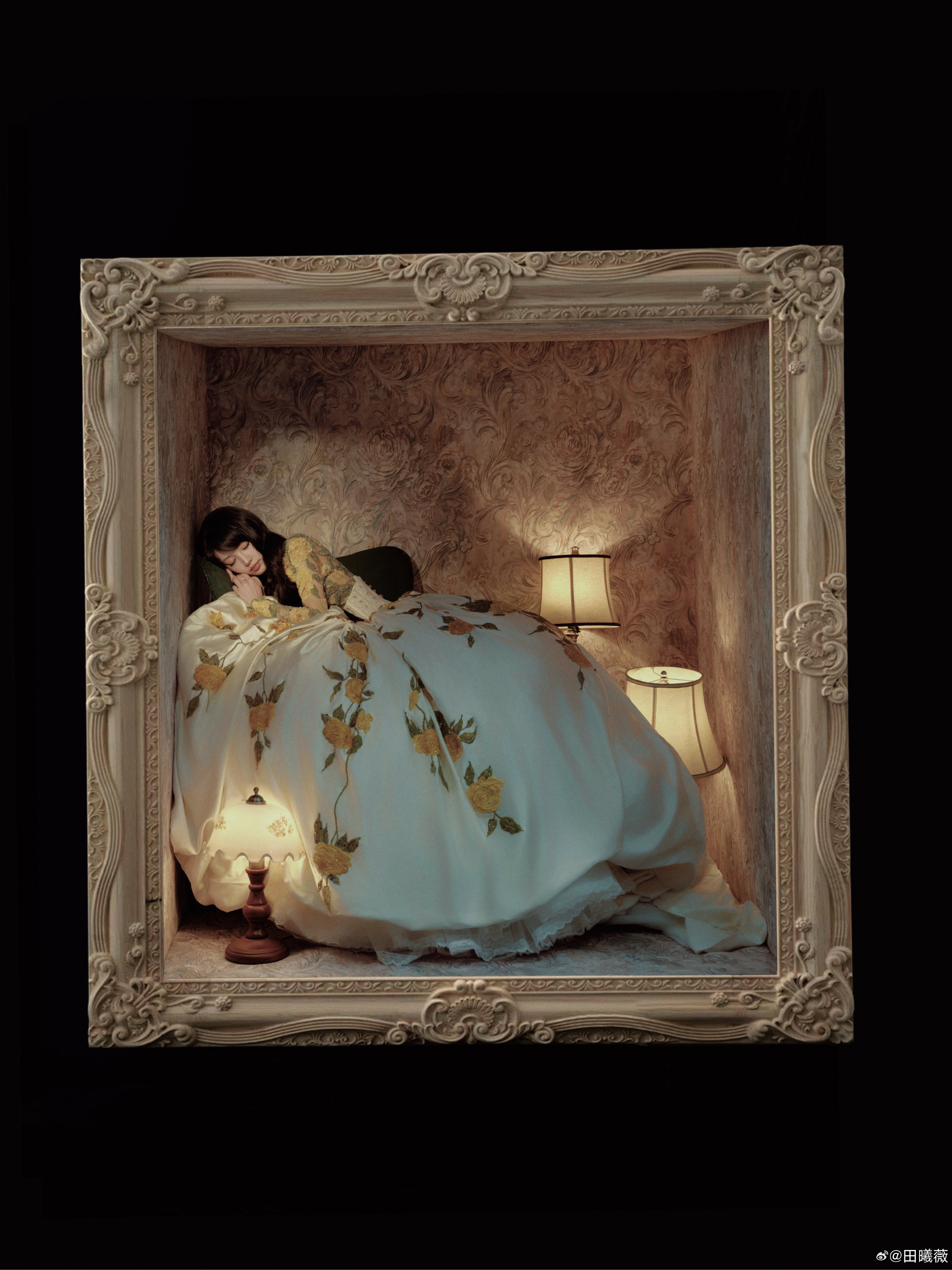 田曦薇妆发田曦薇油画公主美得像从油画里走出来一样……谁能想到葡萄和珍珠这么搭[