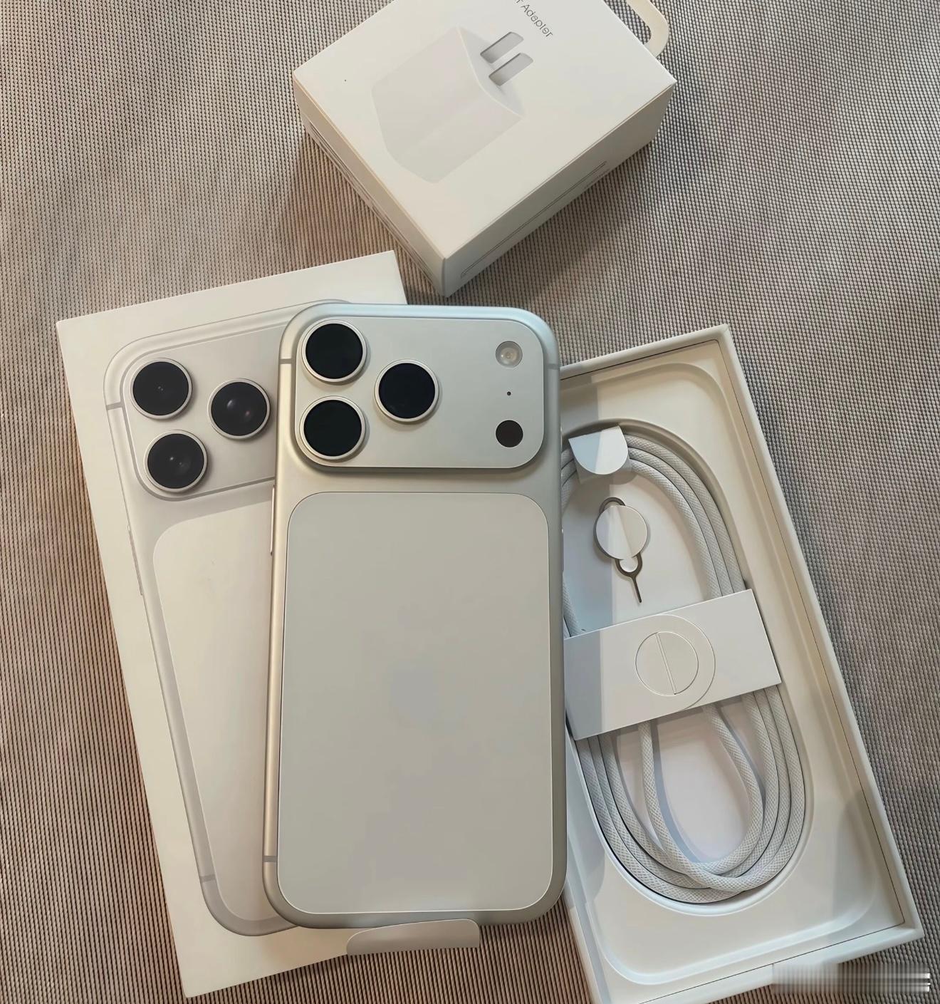 iPhone17Pro的受害者出现了不买17系列的理由加一。我估计就是产出的时