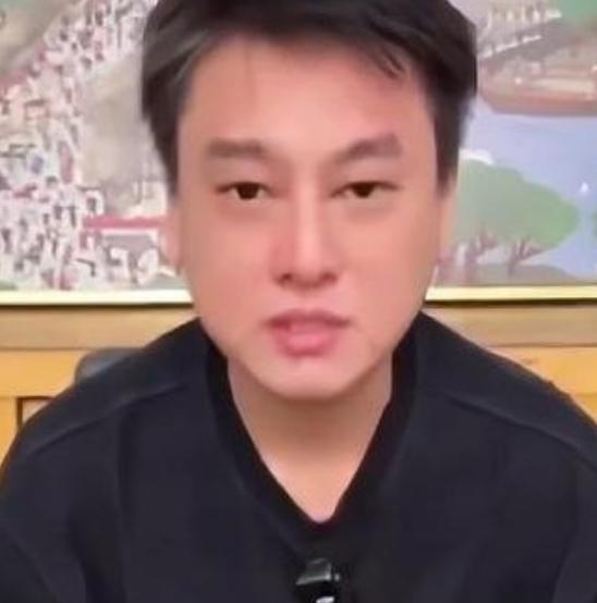 12月8日，朱孝天发视频回应“被退出”F4演唱会传闻。他表示自己和相信音乐没有