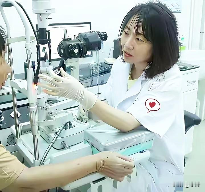 曾医生官宣留任不逃避不跑路这份直面错误的态度真的够刚直言：“对之前犯下的错