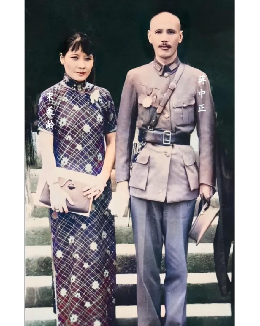 这才是1935年宋美龄与丈夫蒋中正在成都的真实相貌，这可不是演戏，也绝非电视剧中