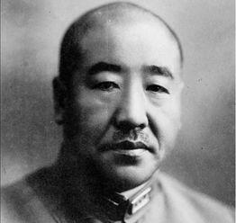 抗战胜利后，蒋介石邀请已经当了汉奸的庞炳勋前往南京担任要职，庞炳勋虽然知道自己不