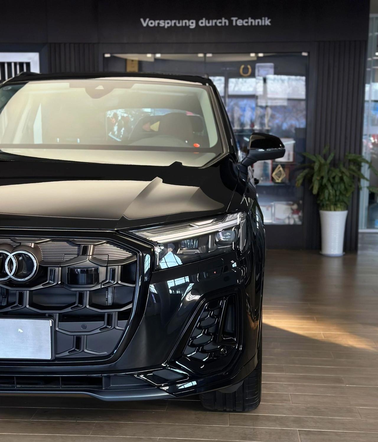 40万级的黑武士Q7真的是霸气十足！谁说预算少就开不上霸气SUV？这车直接刷新认