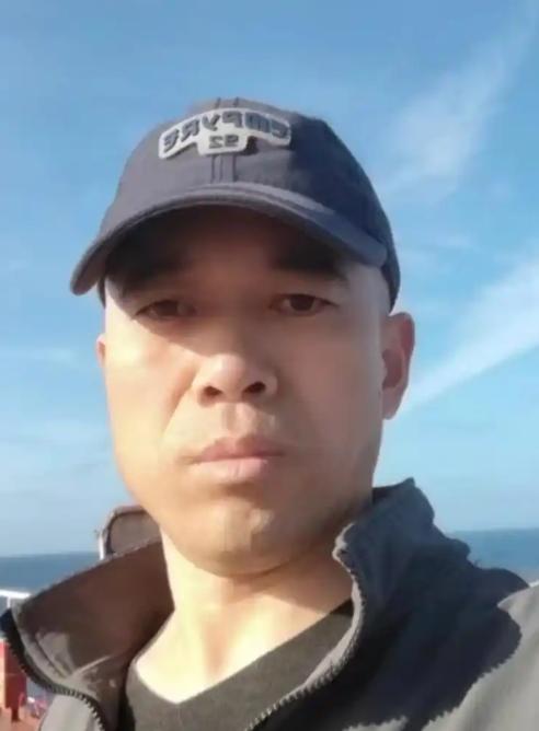 太诡异了！2026年6月6日，一艘从香港开往浙江舟山的货轮上，发生了一