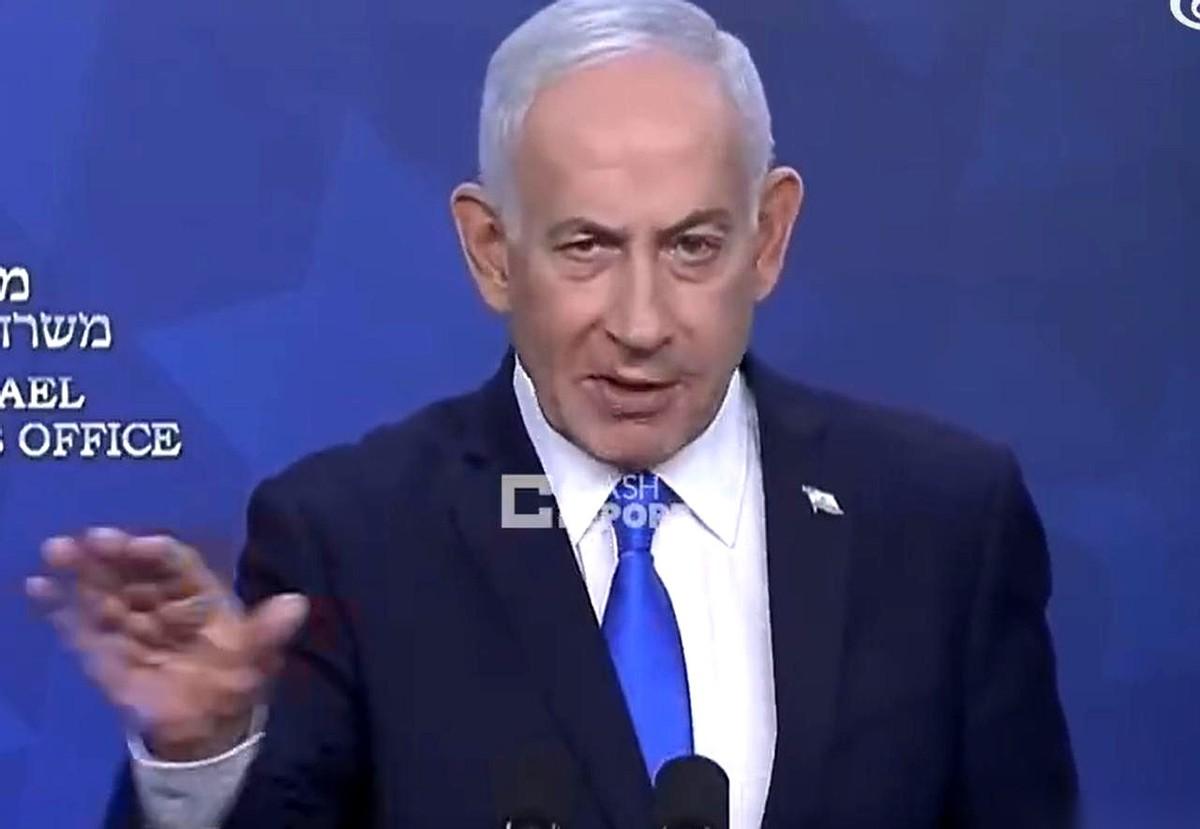 内塔尼亚胡那场电视讲话，镜头推得极近。他对着提词器，像在汇报工作，一字一句，清