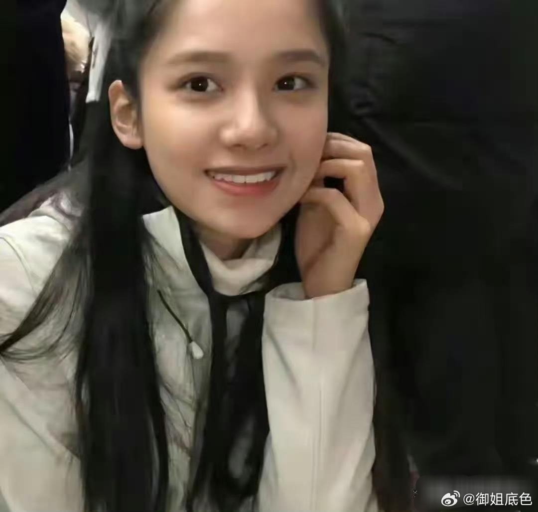 素人时期的张婧仪，谁当星探都能发现她​​​