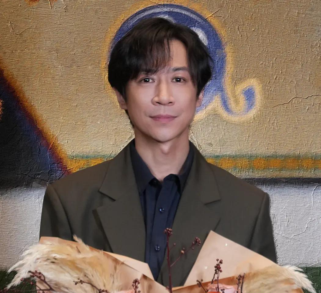 董璇官宣结婚第2天，人性的自私与无耻，显现了。结婚之前，张维伊就和董璇暗戳戳的