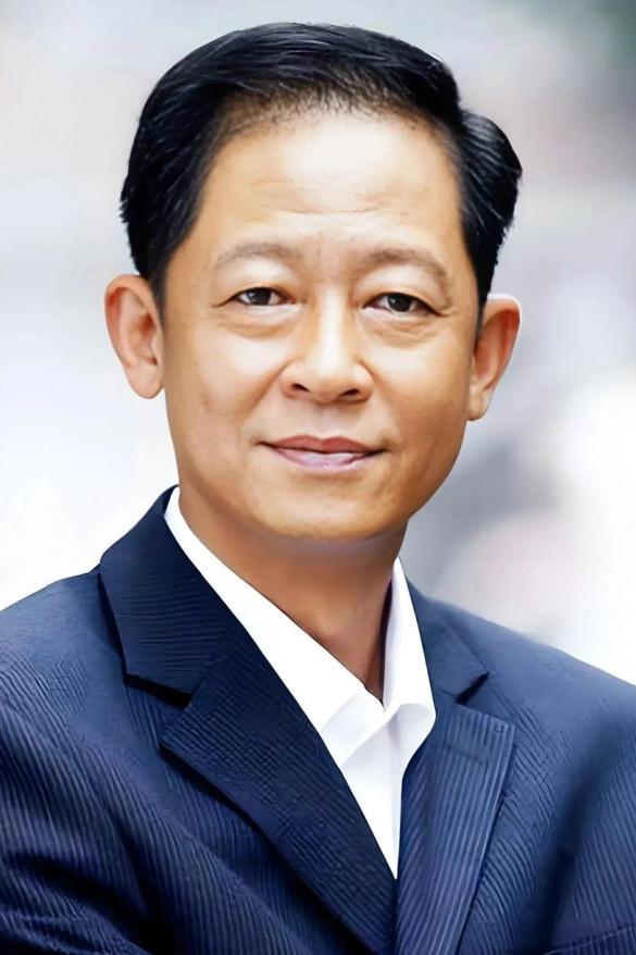 王志文一段话彻底让人看清人性： “到了一定的年龄，如果没有稳定的收入和存款，