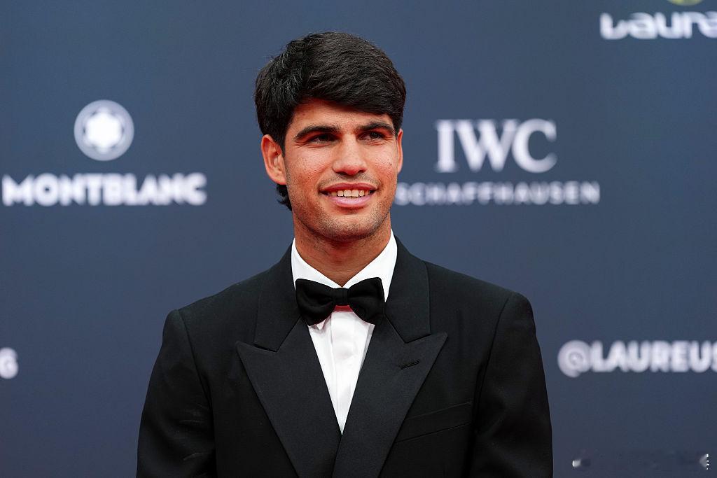 网坛双星闪耀🌟阳光绅士🆚冷峻优雅，时尚气场拉满的阿尔卡拉斯与辛纳🙌网来不息