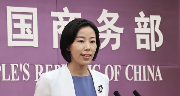 中国没有约见大使，也没有发布外交声明，更没有隔空喊话警告。美国制裁令一落地，商务