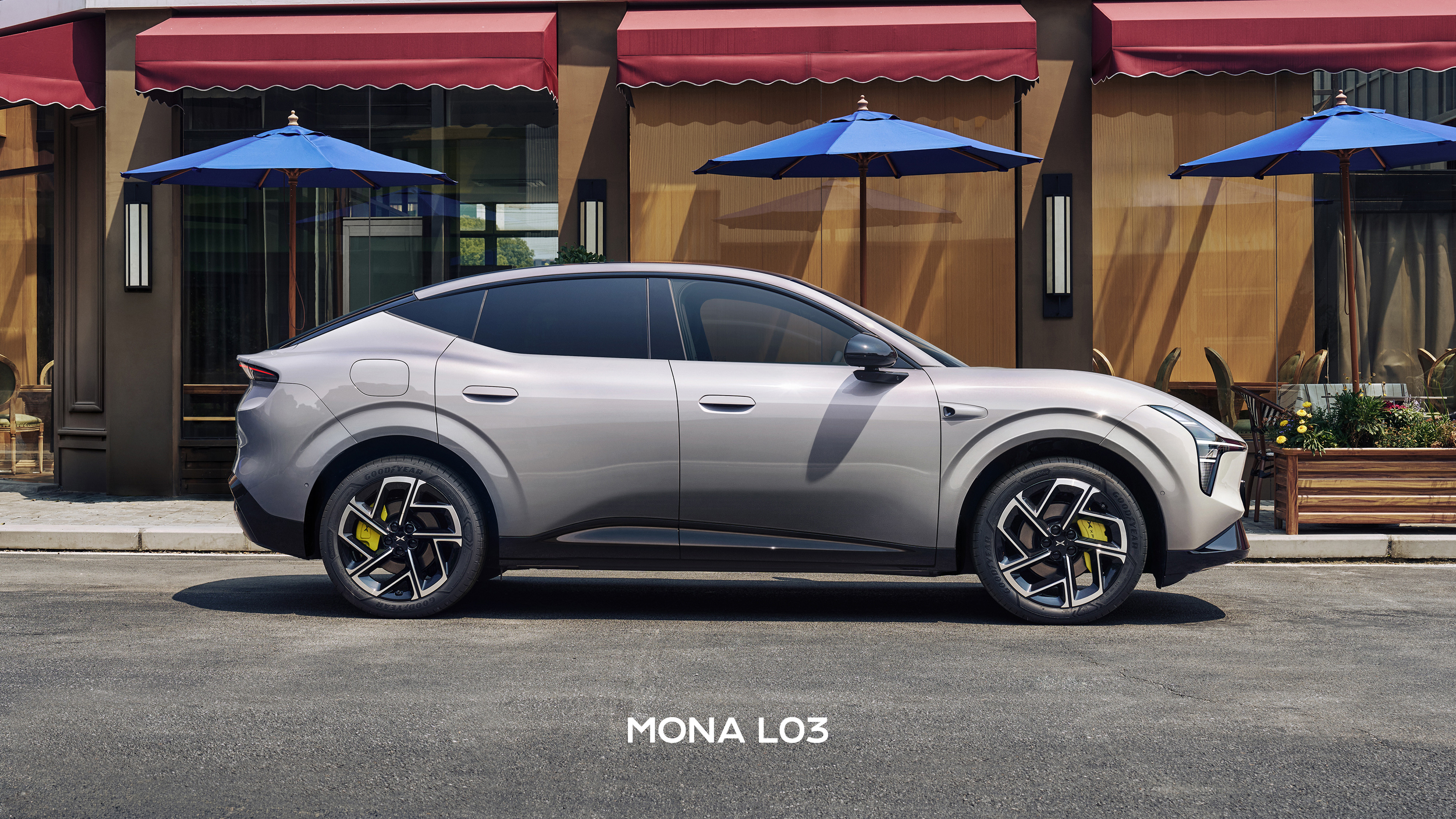 这还说啥了，MONA的颜值从来都无须质疑啊而且这次MONAL03的设计团队也很