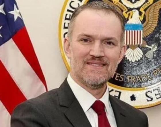 “美国可以和中国“脱钩”，但中国不能抛售美债！”这就是美贸易代表在接受采访时说的